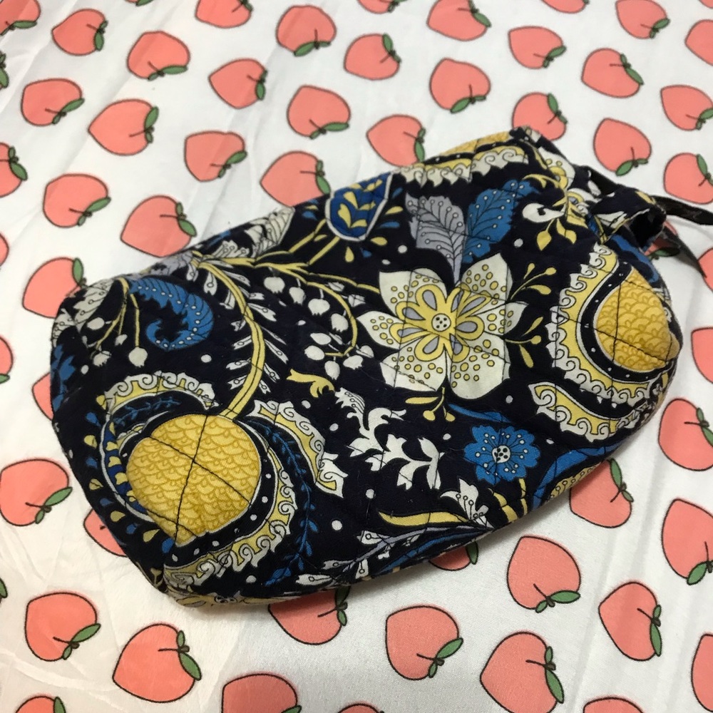 Makeup bag